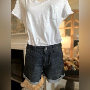 NWOT Madewell Denim Shorts in dark wash size 29